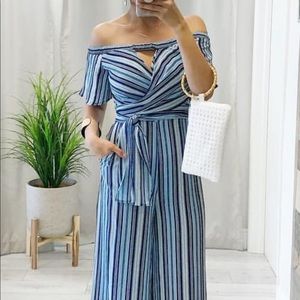 LUSH JUMPER/ROMPER NEW! Size MEDIUM